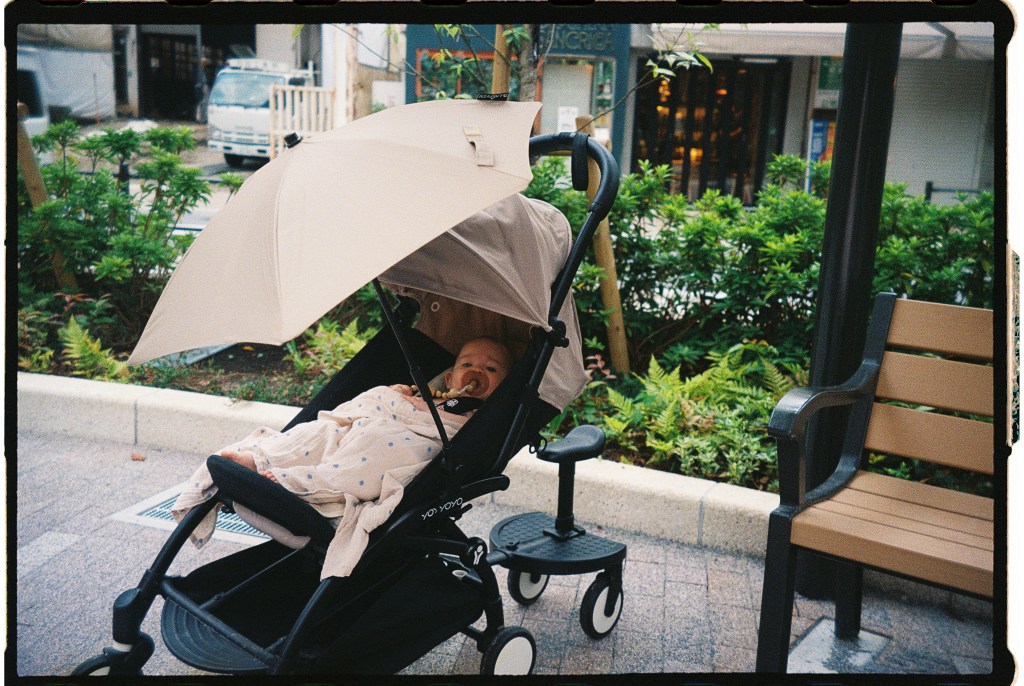 A stroller, part of the packing lists 